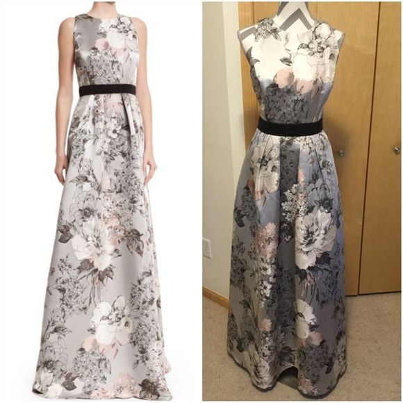 Carmen Marc Valvo Dresses & Skirts - Carmen Marc Valvo Sleeveless Floral-Print